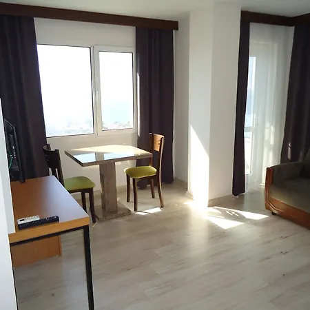 Baris Hotel