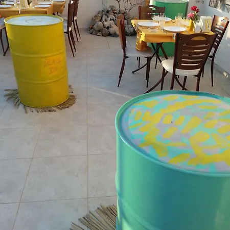 Baris Hotel