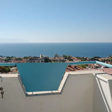 Hotel Baris 2*