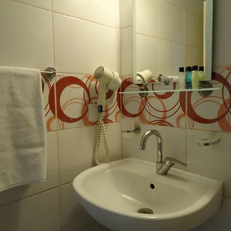 Baris Hotel
