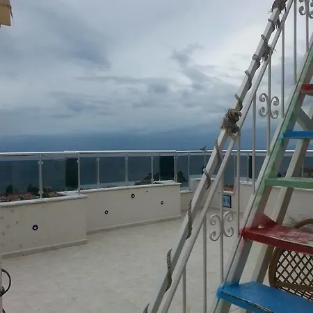 Baris Hotel