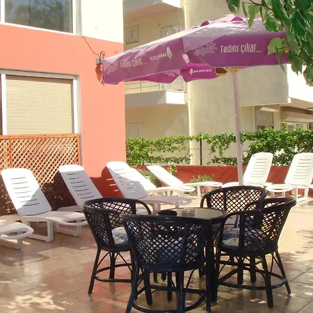 Baris Hotel